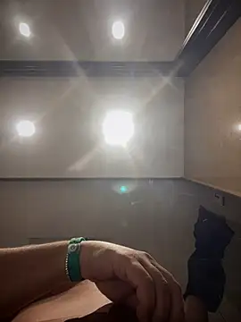 SecretlyDD online show from 02.25.25