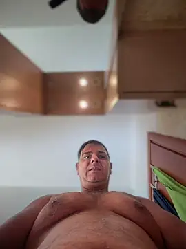 Snapshot of SecretlyDD chatting on 03.31.26 SecretlyDD online show from 03.31.26