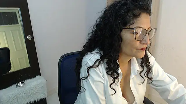 arianna ros3 online show from 01.04.25