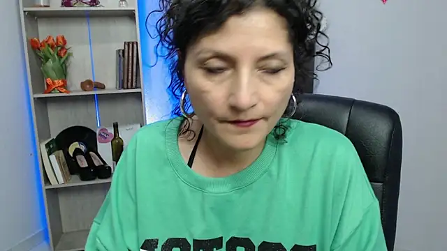 arianna ros3 online show from 03.04.25