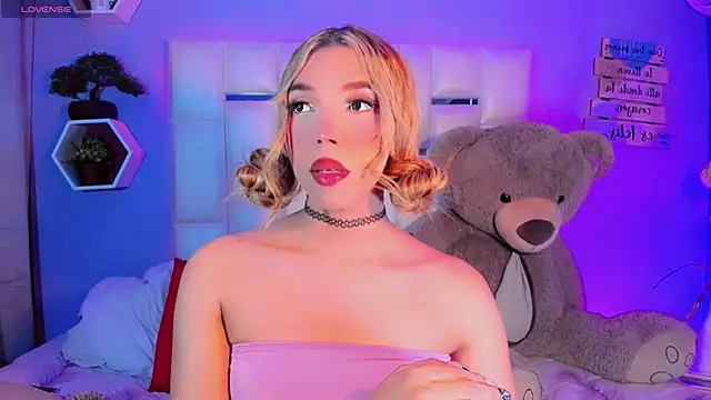 Aileen 18 online show from 11.14.25