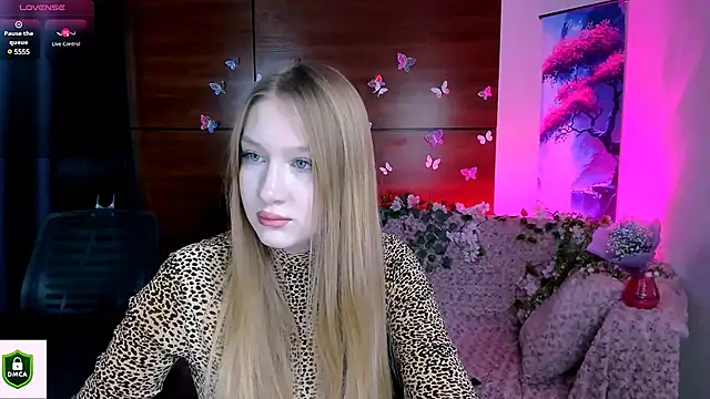 playful sophie online show from 02.02.25