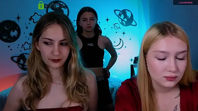 playful sophie online show from 06.30.26