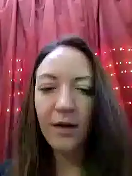Snapshot of KattyLuuu chatting on 12.23.24 KattyLuuu online show from 12.23.24