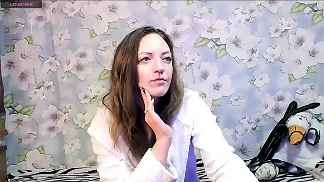 Snapshot of KattyLuuu chatting on 03.02.25 KattyLuuu online show from 03.02.25