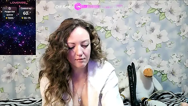 Snapshot of KattyLuuu chatting on 03.07.25 KattyLuuu online show from 03.07.25