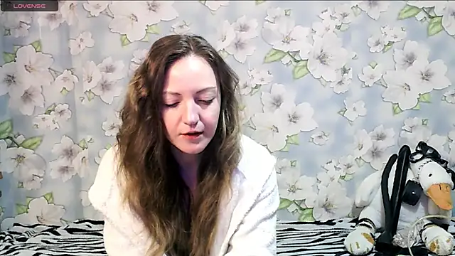 Snapshot of KattyLuuu chatting on 03.08.25 KattyLuuu online show from 03.08.25