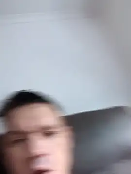 Snapshot of biggnipz chatting on 11.03.25 biggnipz online show from 11.03.25