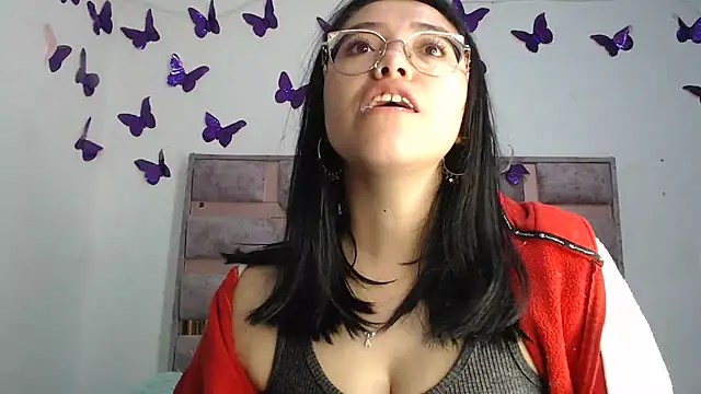 Snapshot of Anny_Fox- chatting on 06.02.26 Anny Fox- online show from 06.02.26