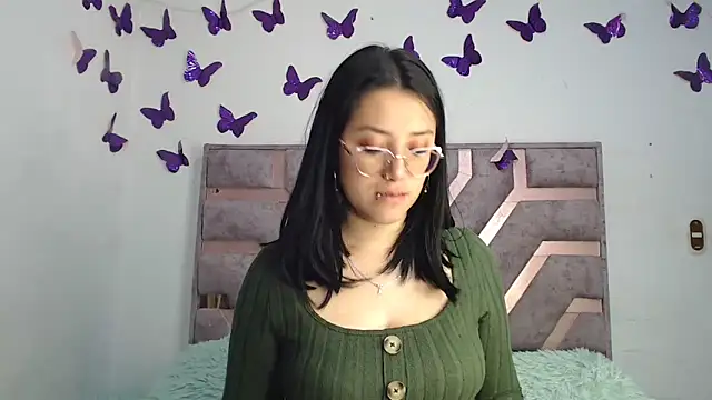 Snapshot of Anny_Fox- chatting on 06.05.26 Anny Fox- online show from 06.05.26