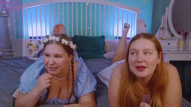 Ellie Wellie online show from 12.21.24