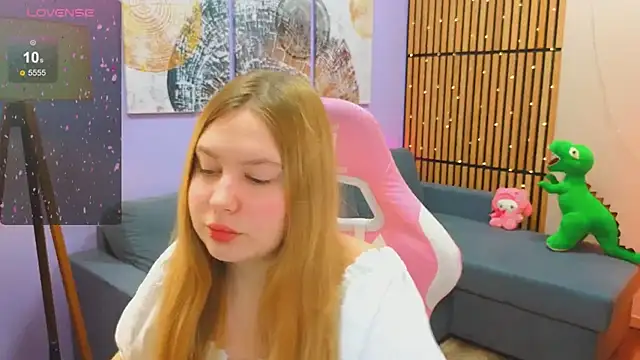 Ellie Wellie online show from 02.13.25