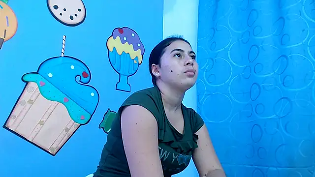 sweetfantacies18 online show from 03.21.25