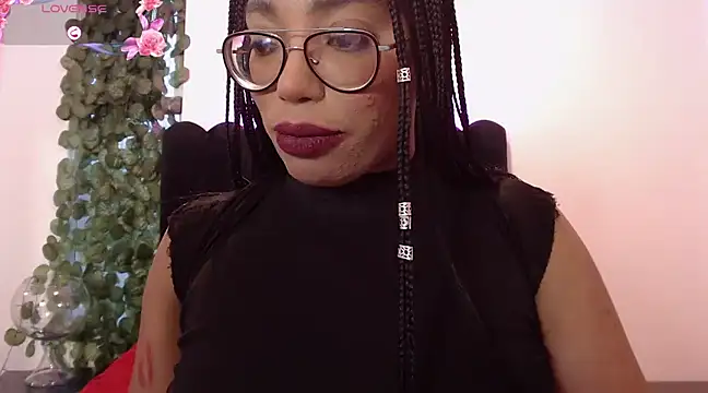 Snapshot of AmyBriiggs chatting on 01.30.25 AmyBriiggs online show from 01.30.25