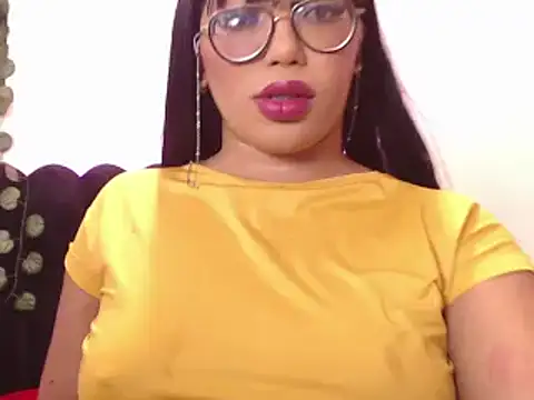 Snapshot of AmyBriiggs chatting on 09.13.25 AmyBriiggs online show from 09.13.25