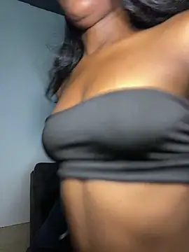 Zizi-campbel online show from 01.30.25