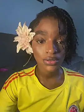 Zizi-campbel online show from 02.08.25