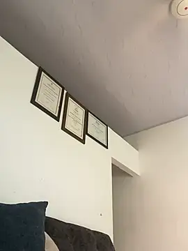 Zizi-campbel online show from 02.21.25