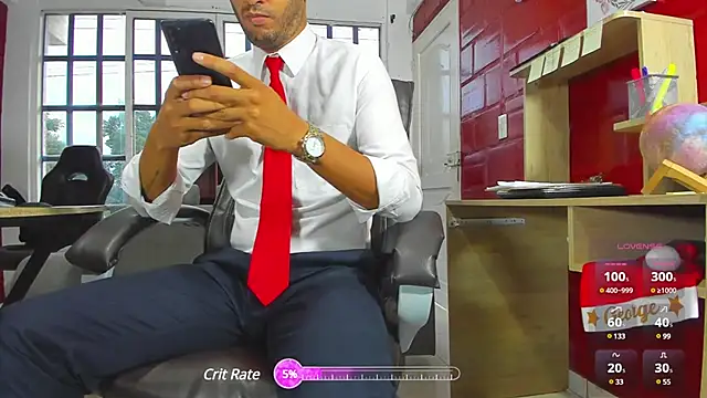 Snapshot of Hideintheoffice chatting on 12.19.24 Hideintheoffice online show from 12.19.24