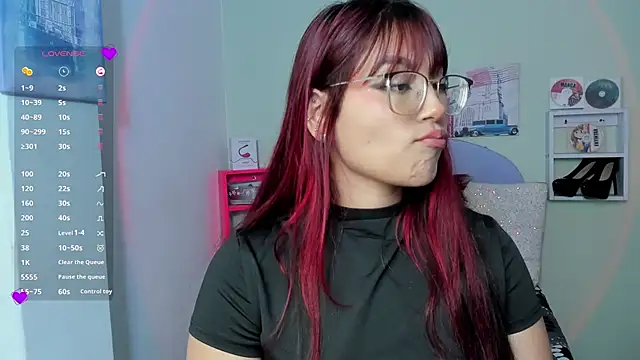 Snapshot of Fresita_Rosita chatting on 02.03.25 Fresita Rosita online show from 02.03.25