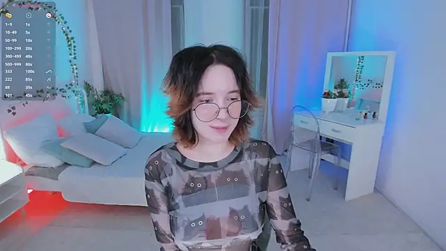 lilithlunna online show from 01.22.25