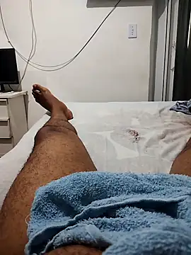 lucasquirao1234 online show from 10.16.25