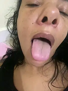 briannaa557 online show from 12.22.24