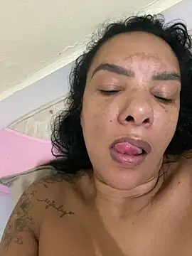 briannaa557 online show from 12.29.24