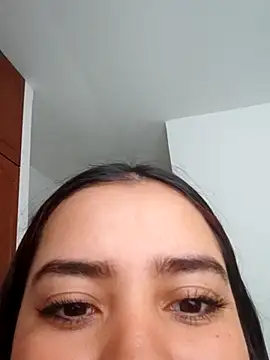 Snapshot of Ema_kraus chatting on 02.14.25 Ema kraus online show from 02.14.25