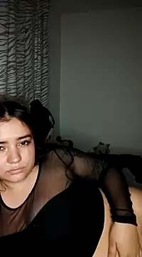 Snapshot of Ema_kraus chatting on 02.15.25 Ema kraus online show from 02.15.25