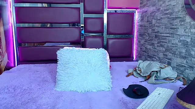 perfectlump online show from 03.06.25