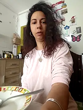 Snapshot of naughty69curls chatting on 02.18.26 naughty69curls online show from 02.18.26