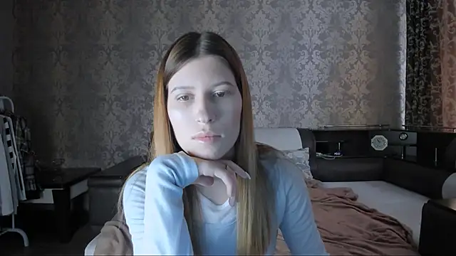 Agnes Allenn online show from 09.11.25