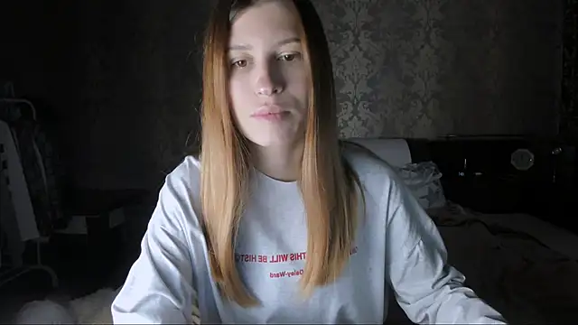 Agnes Allenn online show from 10.06.25