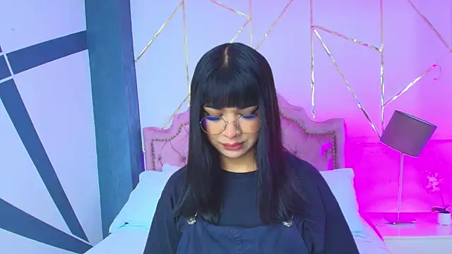 RoseCassie online show from 01.19.25