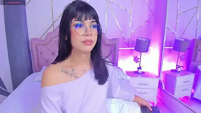 RoseCassie online show from 01.30.25