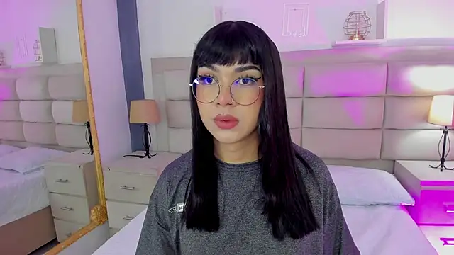 RoseCassie online show from 02.26.25