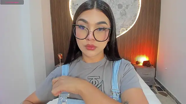 RoseCassie online show from 03.12.26