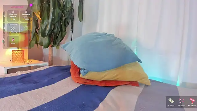 Snapshot of ash_ricci chatting on 01.09.25 ash ricci online show from 01.09.25