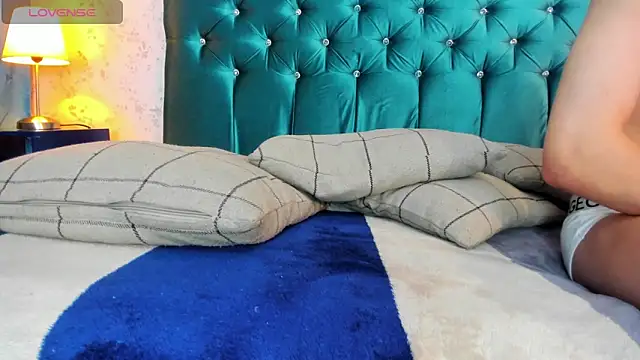 Snapshot of ash_ricci chatting on 02.17.25 ash ricci online show from 02.17.25