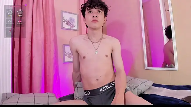 Snapshot of ash_ricci chatting on 02.22.25 ash ricci online show from 02.22.25