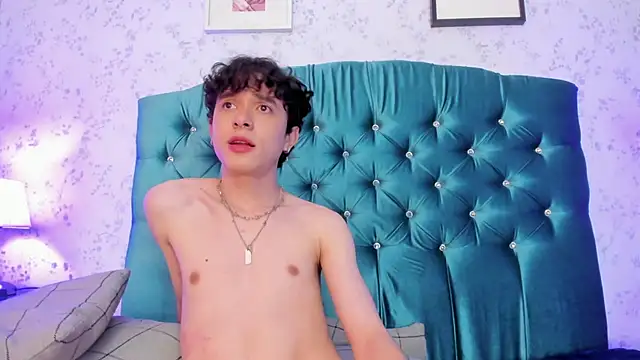 Snapshot of ash_ricci chatting on 02.24.25 ash ricci online show from 02.24.25