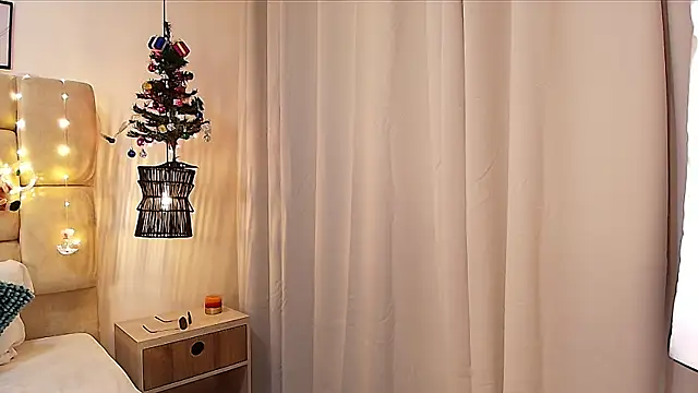 Valentinadiazz1 online show from 01.03.25
