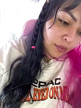 Pinky-Flower online show from 01.15.25