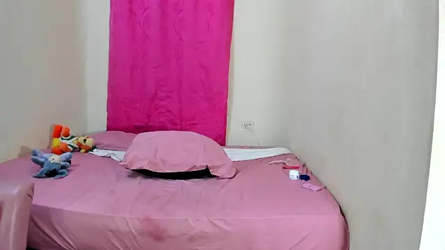Mariana 16  online show from 01.20.25