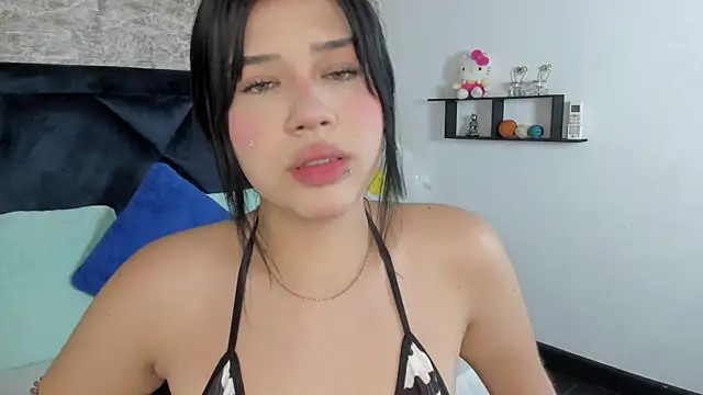 Snapshot of Lily_Woodz chatting on 09.26.25 Lily Woodz online show from 09.26.25