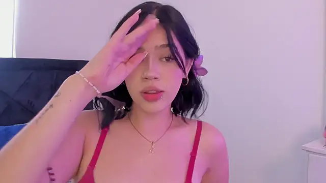 Lily Woodz online show from 12.15.25