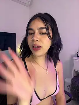 Lily Woodz online show from 01.13.26