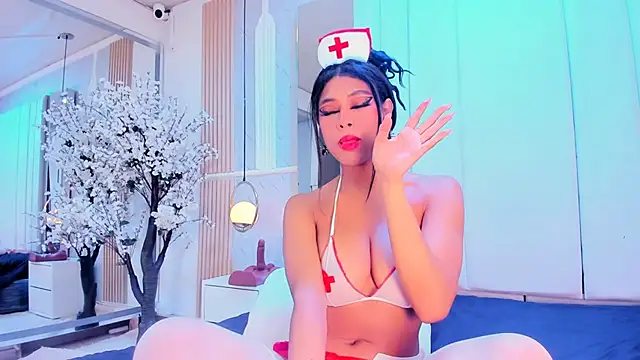 Snapshot of salomebenz chatting on 10.04.25 salomebenz online show from 10.04.25