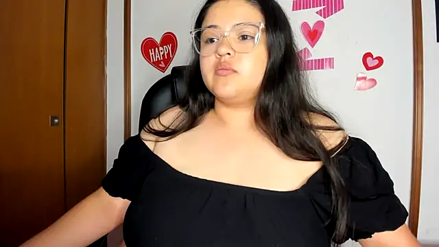 lizzie c online show from 02.10.25